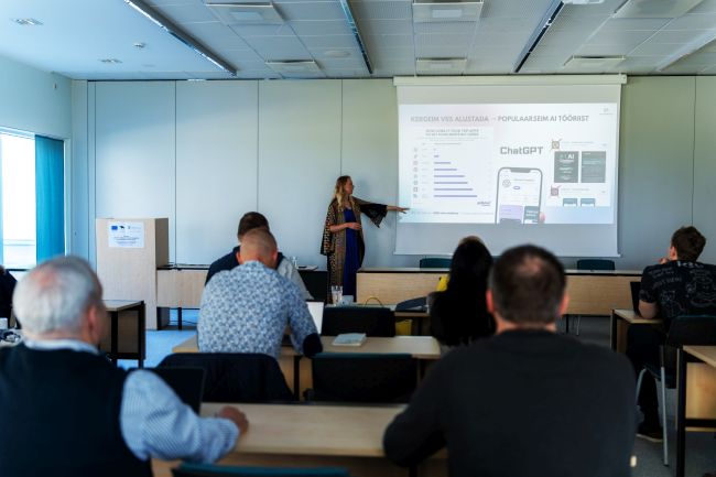Narva-Jõesuus toimus praktiline koolitus tehisintellekti rakendamiseks